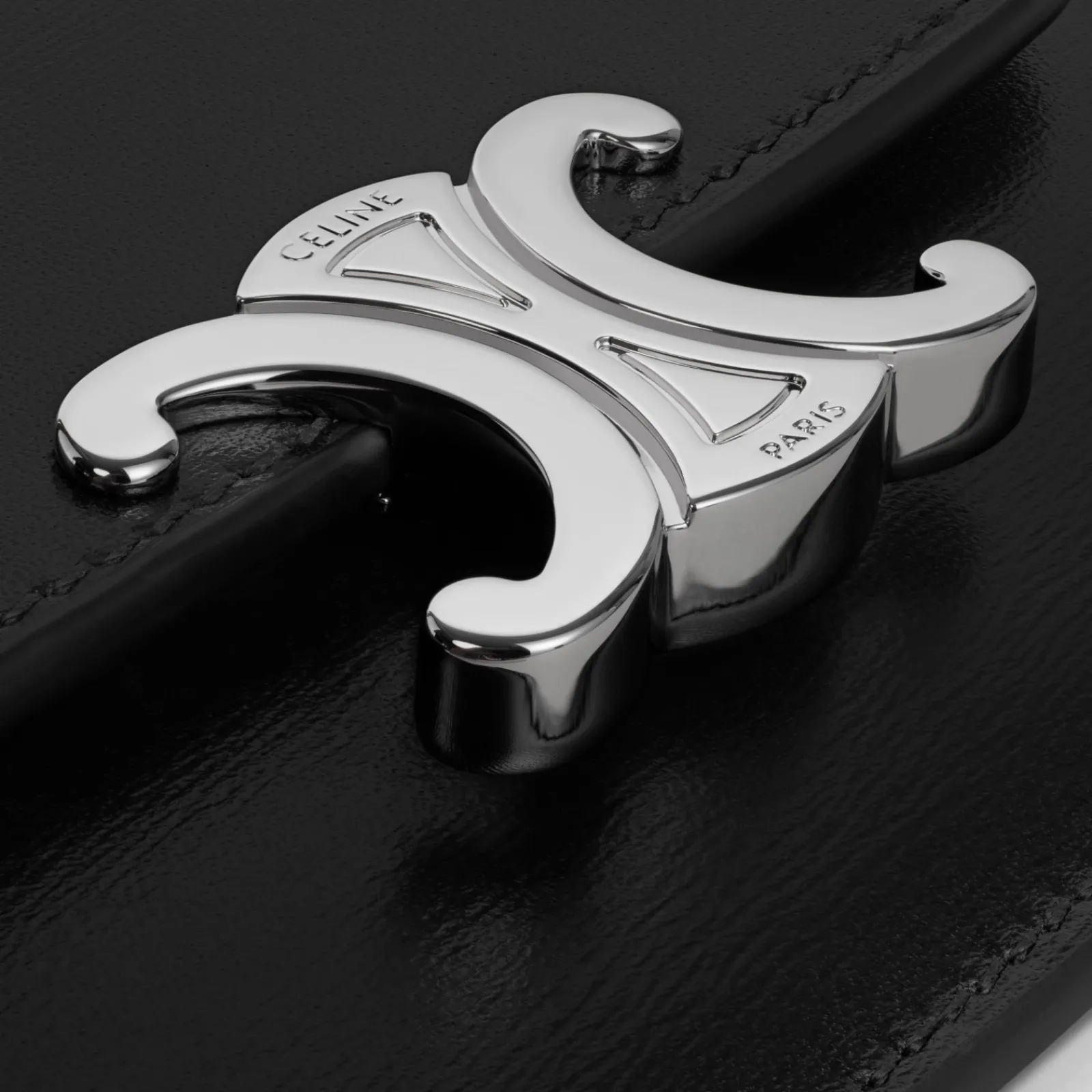 Online CARD HOLDER WITH FLAP TRIOMPHE in Shiny calfskin Women Triomphe | Categories·Coin And Card Holders