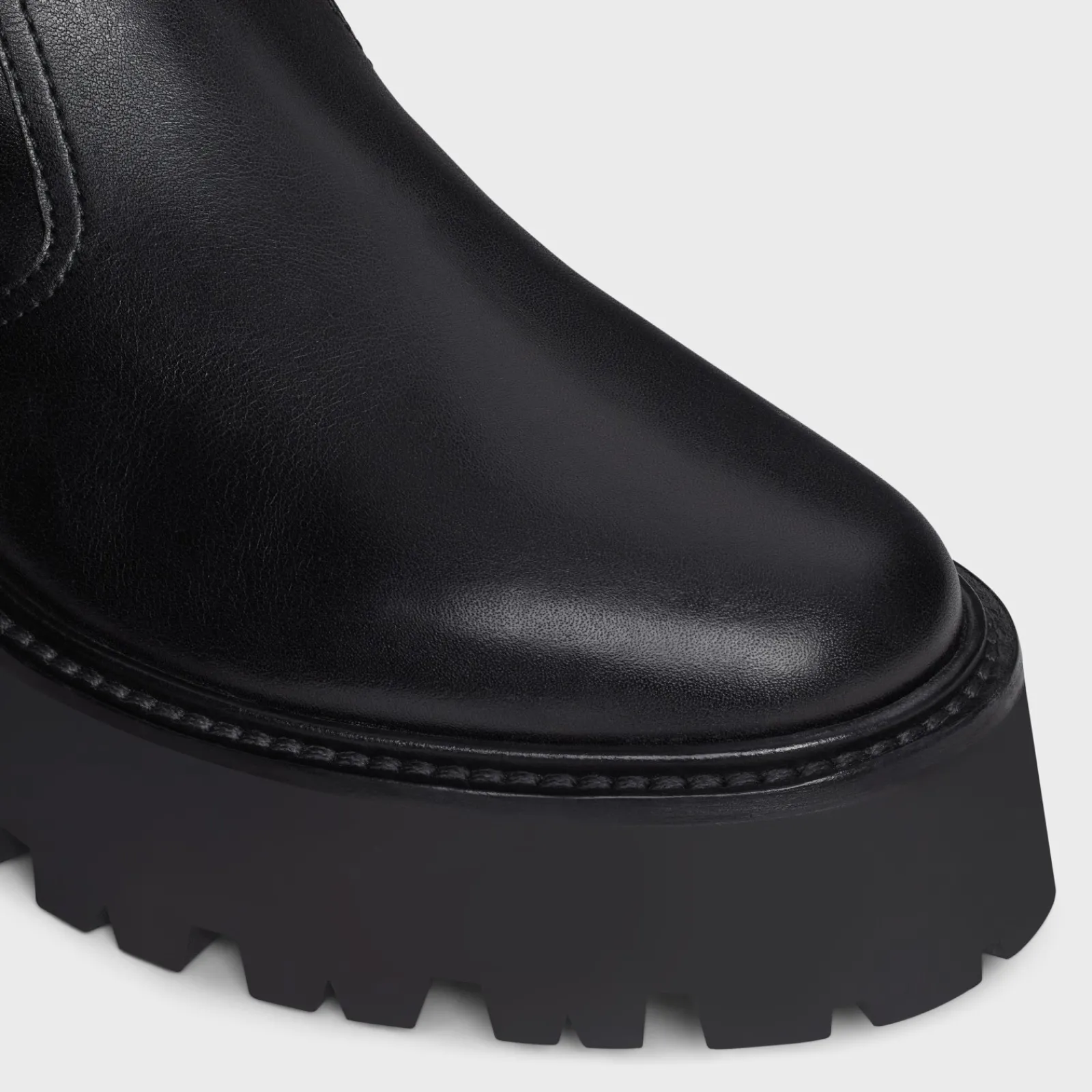 New BULKY ZIPPED BOOT in Calfskin Women Boots And Ankle Boots
