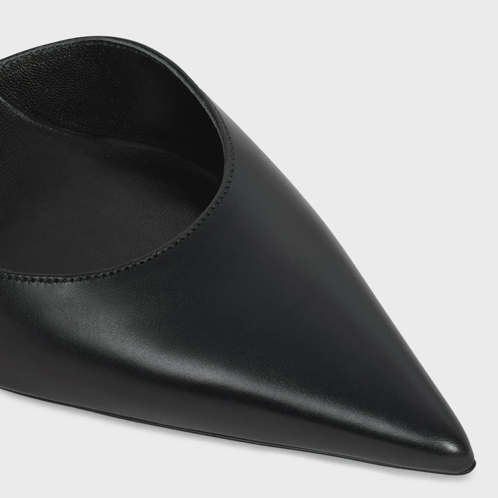 New KITTEN TRIOMPHE STRAP PUMP in CALFSKIN Women Pumps