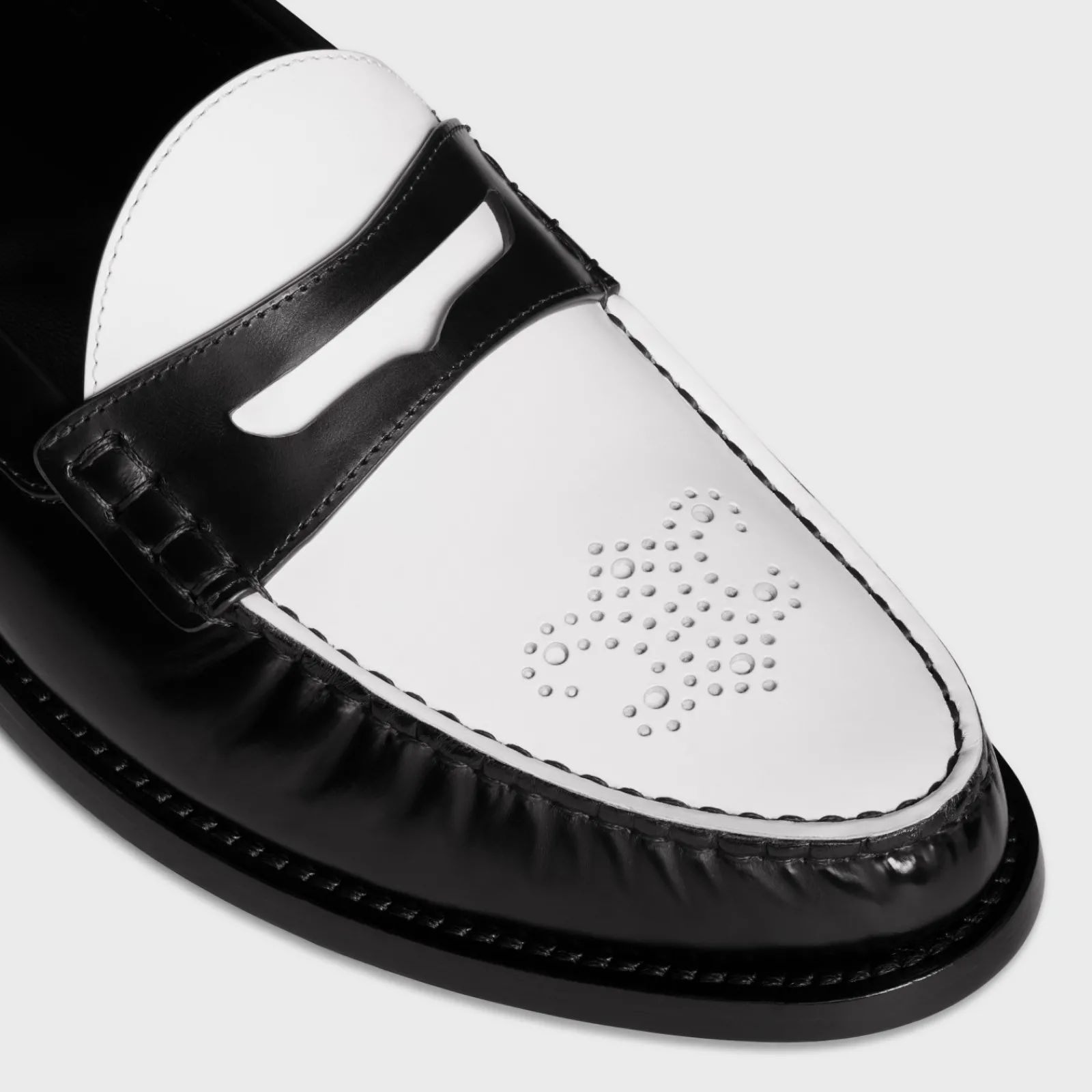 Clearance VIVIENNE LOAFER in POLISHED BULL Loafers And Mocassins