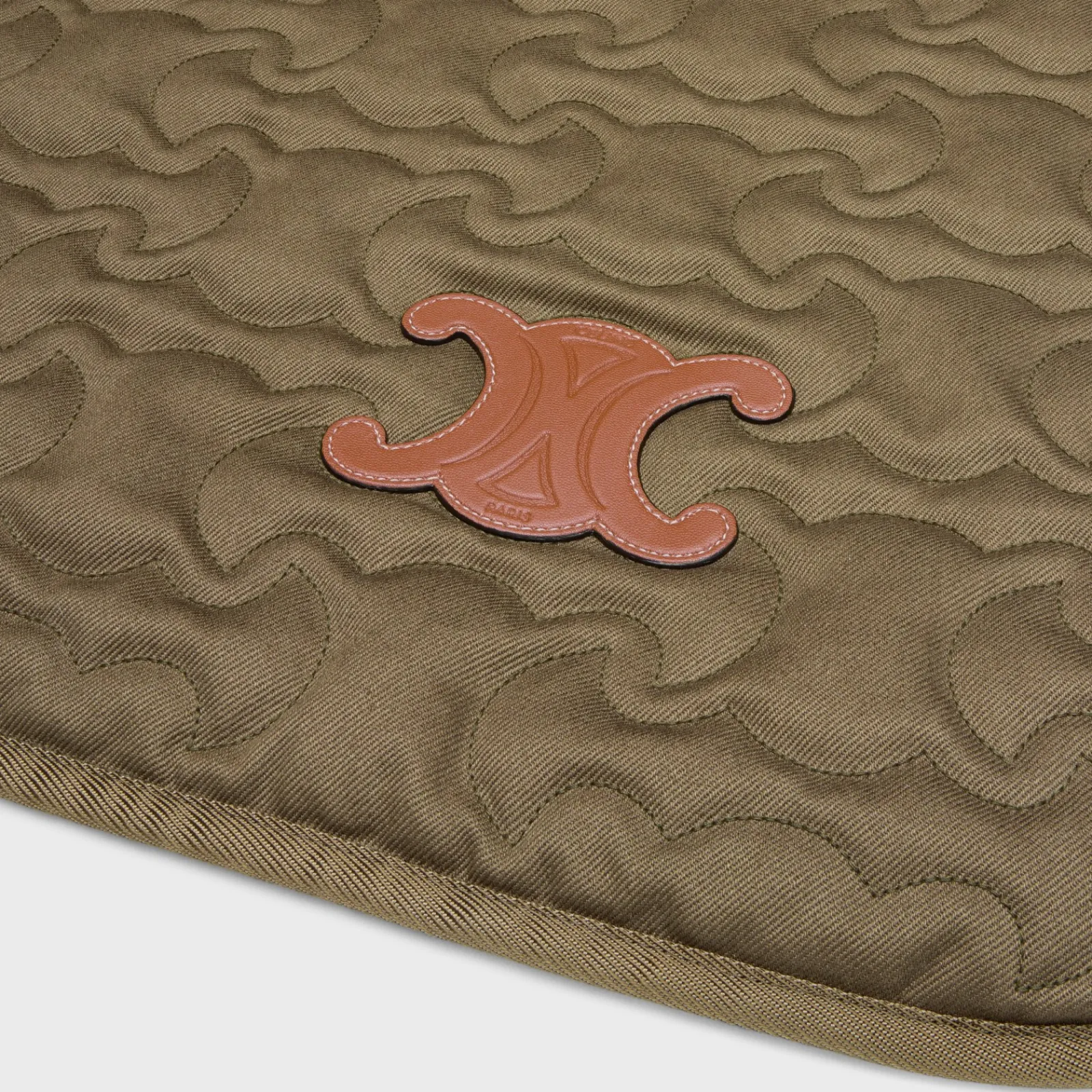 Outlet Dog blanket in quilted gabardine textile and wool Dog Accessories