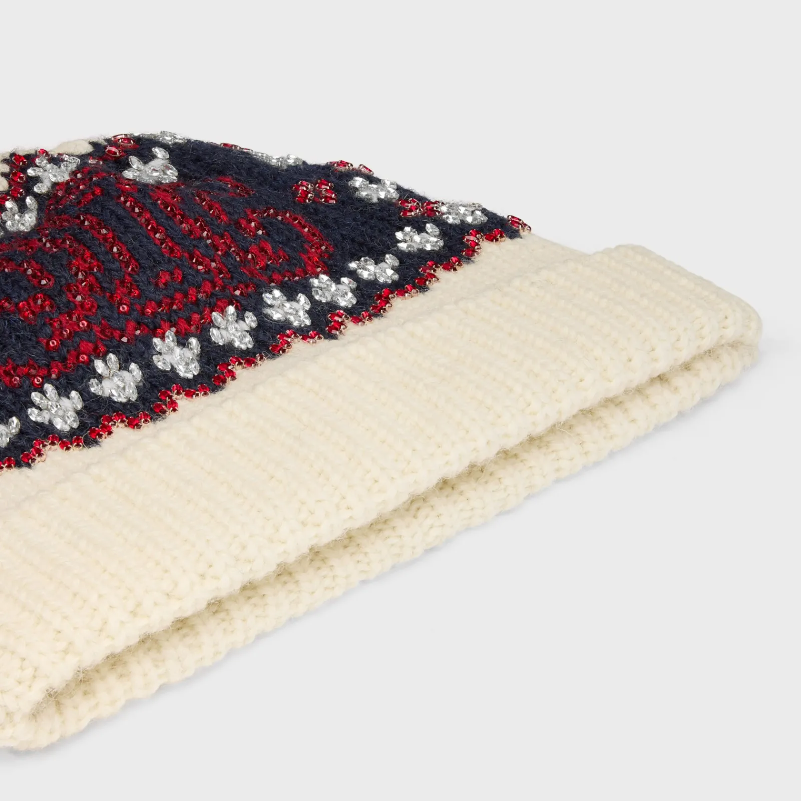 Clearance embroidered beanie in fair isle wool Women Beanies And Scarves