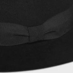 Fashion fedora hat in felt Hats And Soft Accessories