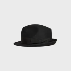 New HAT IN FELT Hats And Soft Accessories