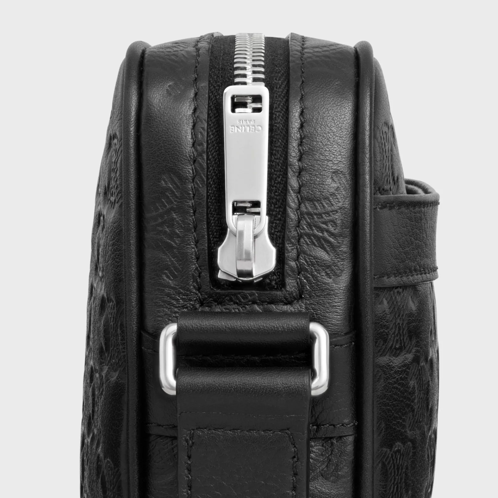 Fashion Horizontal Messenger Triomphe A.O.Calf W/Triom. Emb Categories·Cross-Body Bags