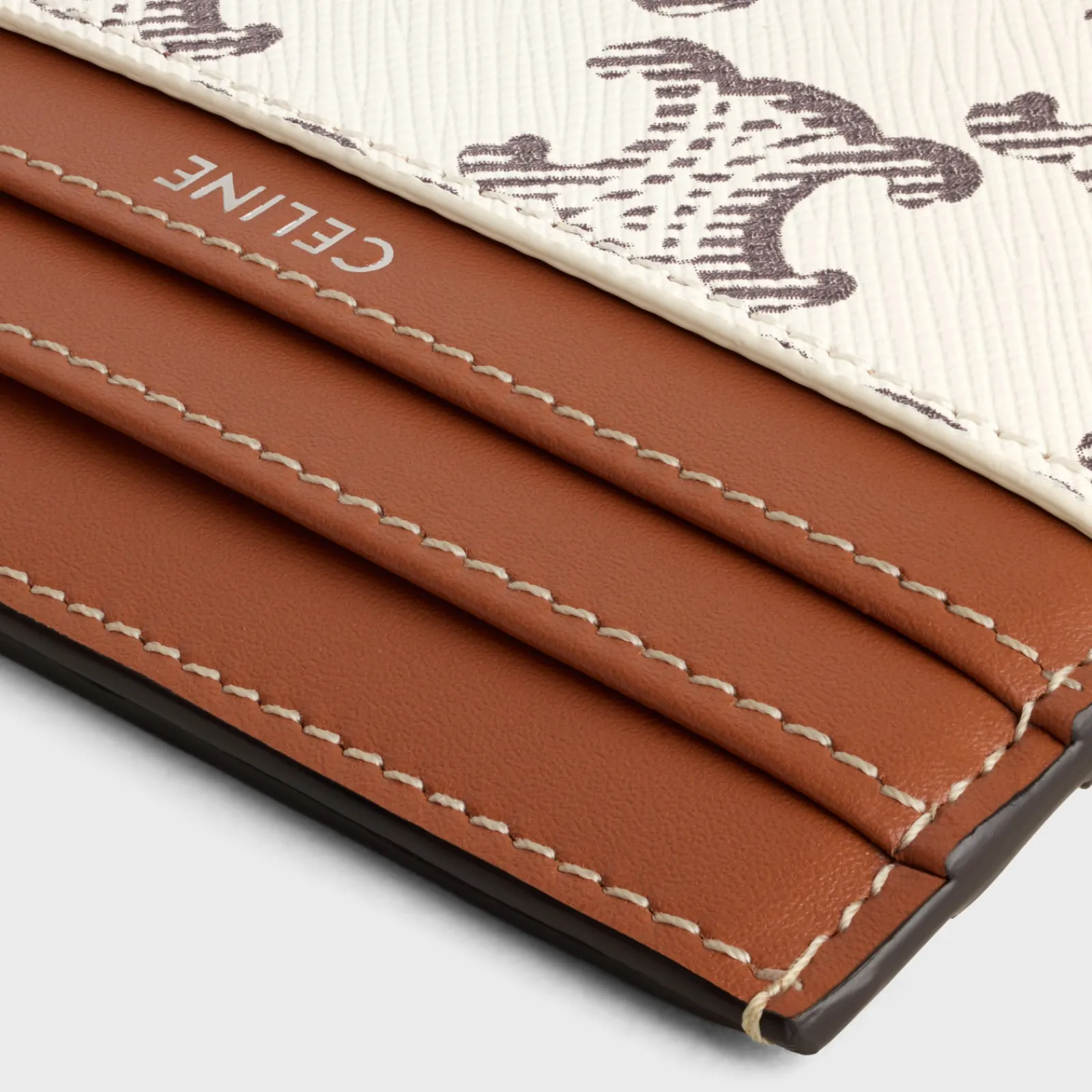 Online LARGE CARD HOLDER in Triomphe Canvas and calfskin Triomphe Canvas | Categories·Oin And Card Holders