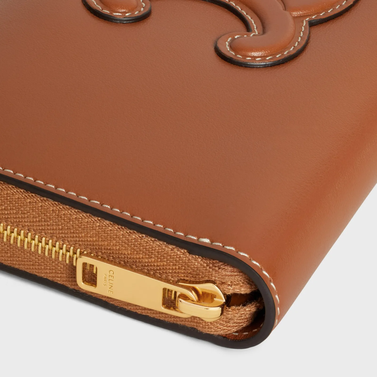 Discount LARGE ZIPPED WALLET CUIR TRIOMPHE IN SMOOTH CALFSKIN Women More Lines·Cuir Triomphe | Categories·Wallets