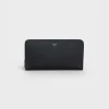 Online Large zipped wallet in Grained calfskin Essentials | Categories·Allets