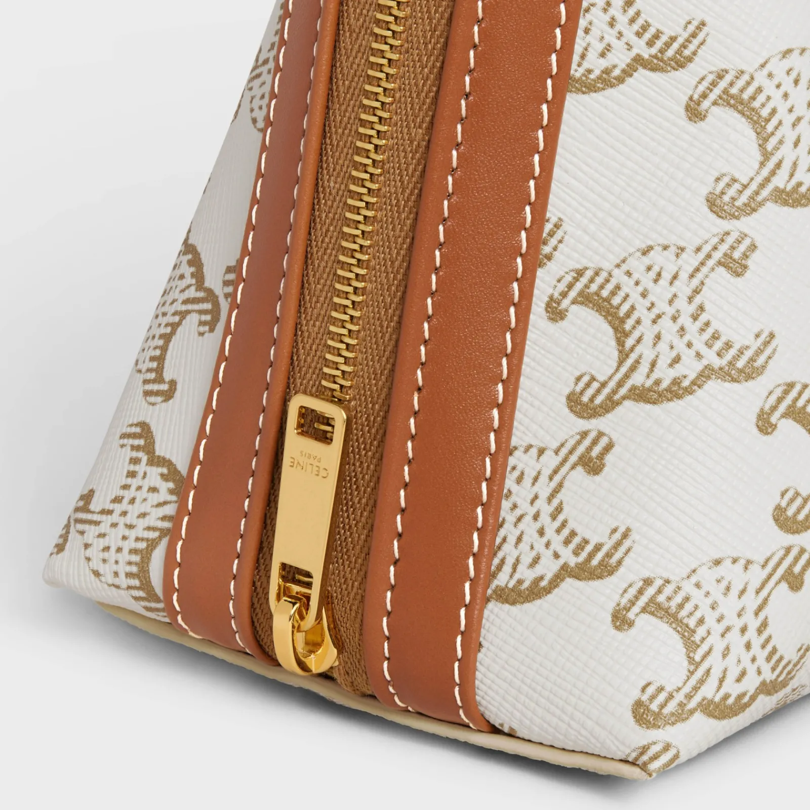 Online MEDIUM COSMETIC POUCH IN TRIOMPHE CANVAS AND CALFSKIN Beauty Accessories | Travel