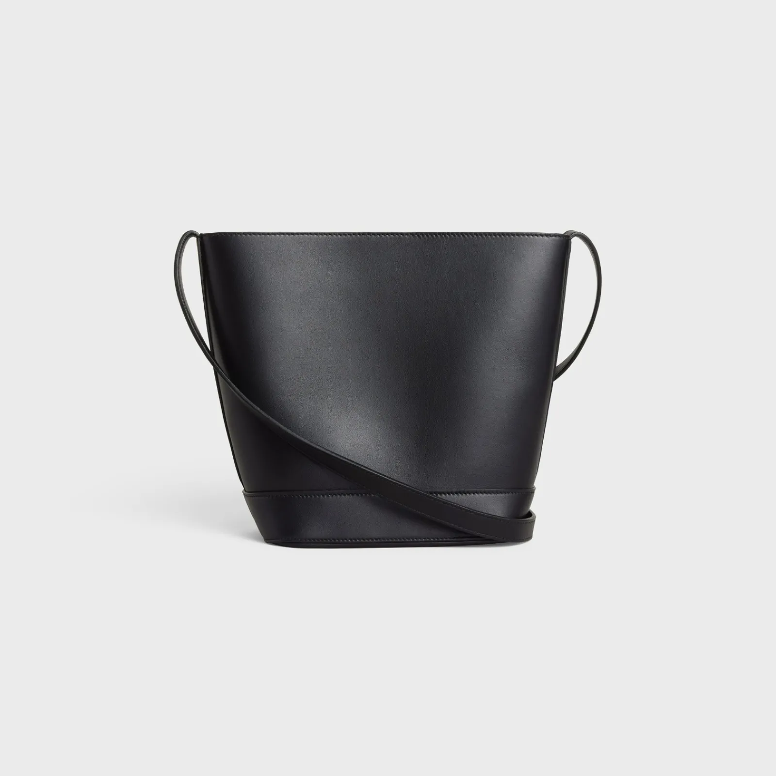 Hot SMALL BUCKET CUIR TRIOMPHE in Smooth Calfskin Women More Lines·Cuir Triomphe | Categories·Cross-Body Bags