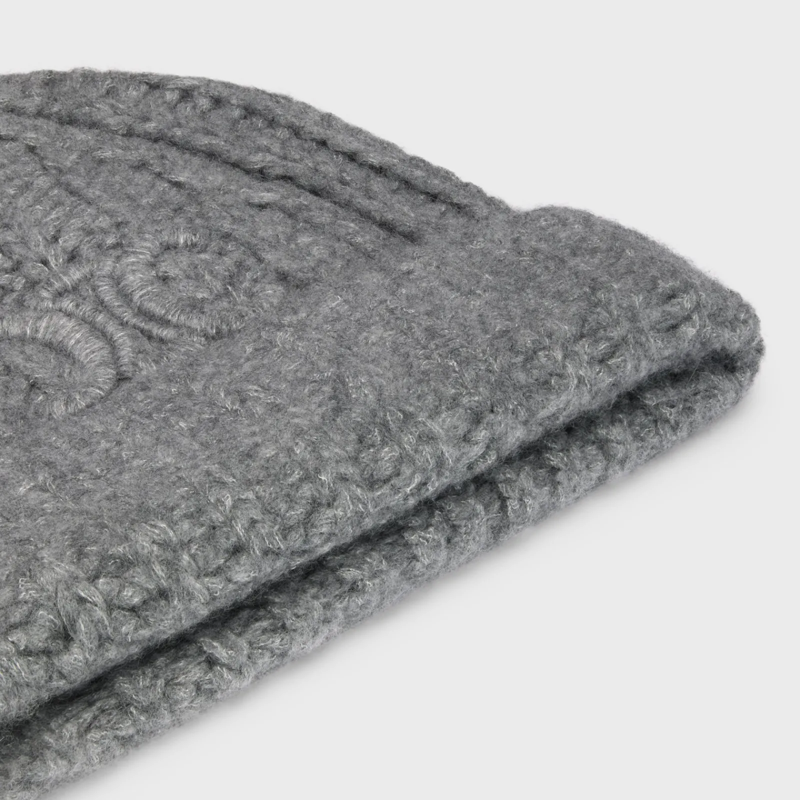 Outlet triomphe beanie in cashmere, wool and silk Women Beanies And Scarves