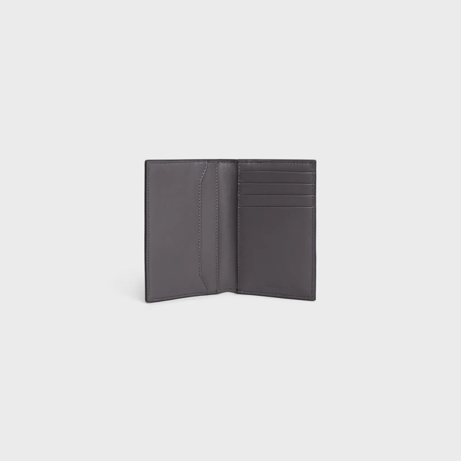 Clearance VERTICAL CARD HOLDER in Calfskin with triomphe embossed Categories·Oin And Card Holders