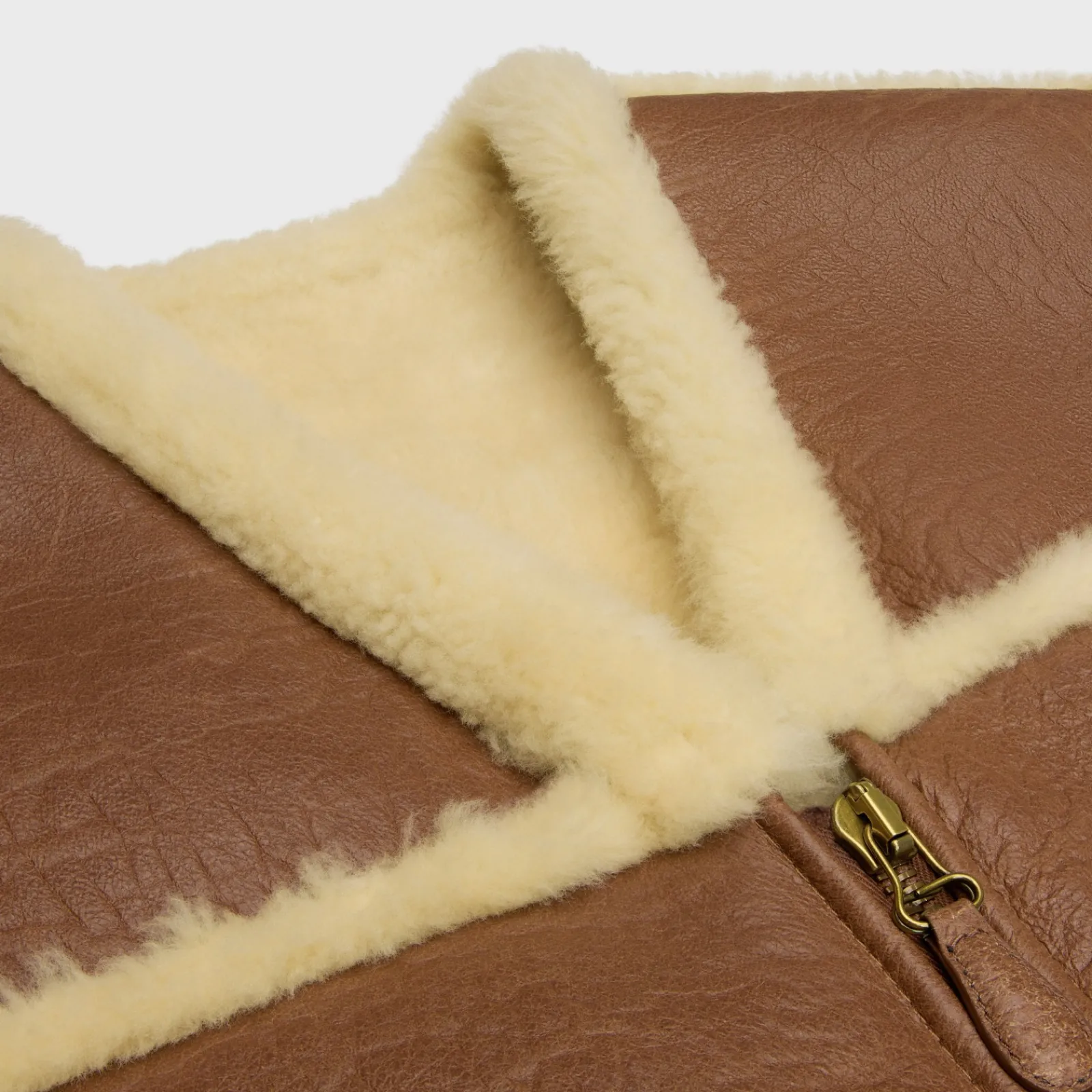 Online vintage-finish vest in shearling Women Leather And Shearling
