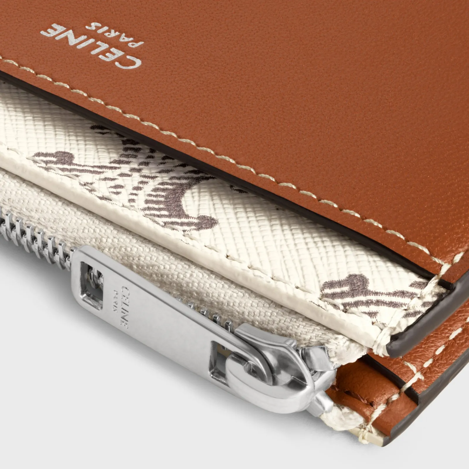 Fashion Zipped Card Holder in Triomphe Canvas AND Lambskin Triomphe Canvas | Categories·Oin And Card Holders